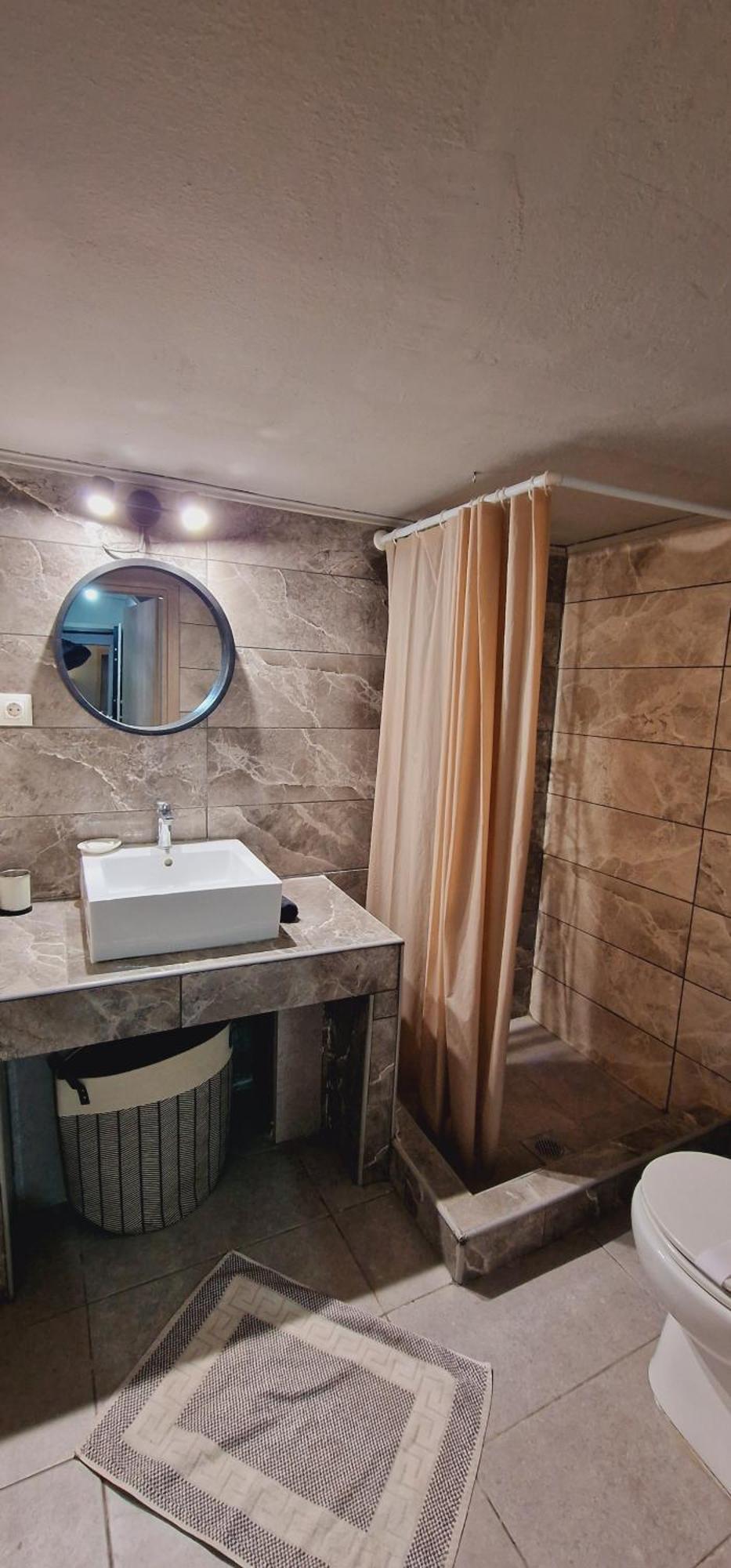 Closer "Egnatia Apartment 3" Thessaloníki Exteriör bild